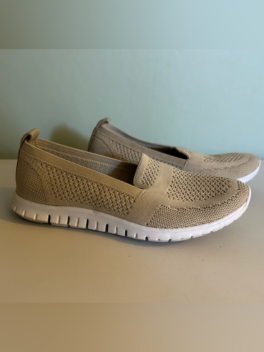 Women's ZERØGRAND Slip-On Loafer Size 6B